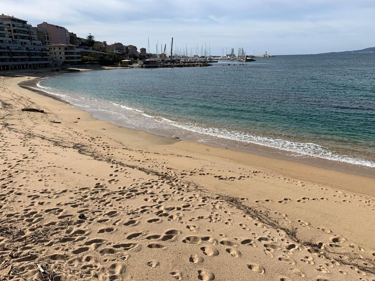 Fronte Di Mare Leilighet Propriano  Eksteriør bilde